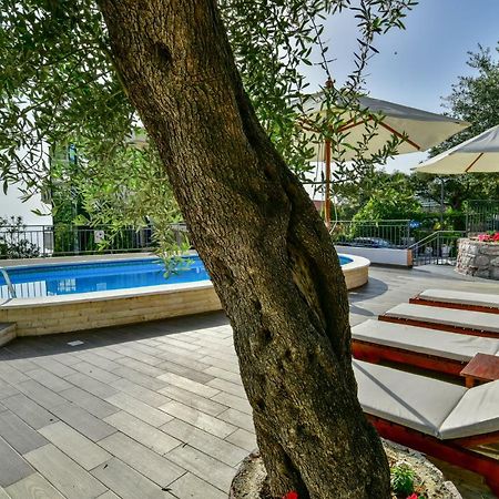 Apartments Kentera Lux Sveti Stefan Exterior photo